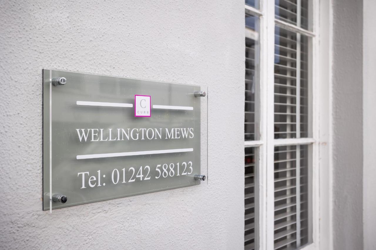 Contemporary Ground Floor Apartment - Town Centre With Parking! Cheltenham Exteriör bild